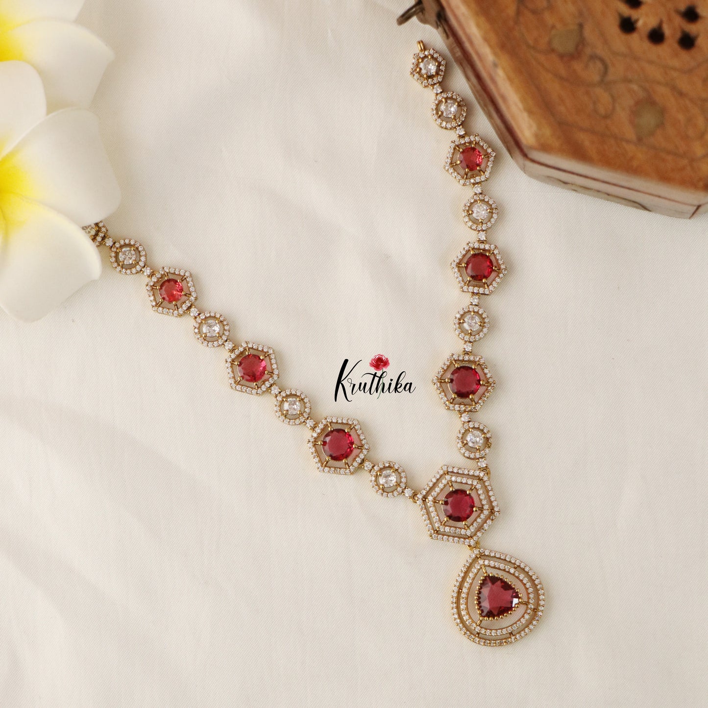 Pretty AD/Victorian Necklace NC1466( Available in 4 colours)