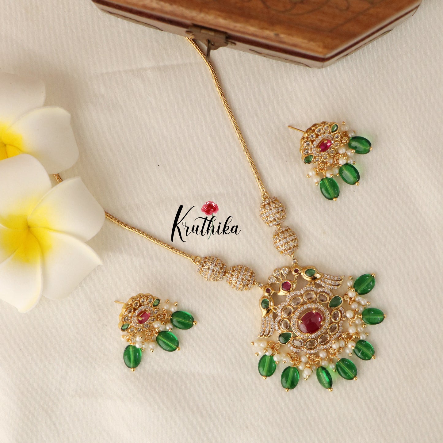 Simple AD Chain Set ( Available in 3 Colours) NC1438