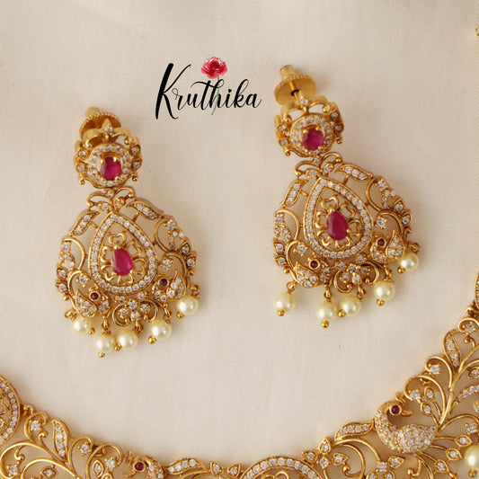 Beautiful Cutwork Peacock Necklace NC1508 (Available in two colors)