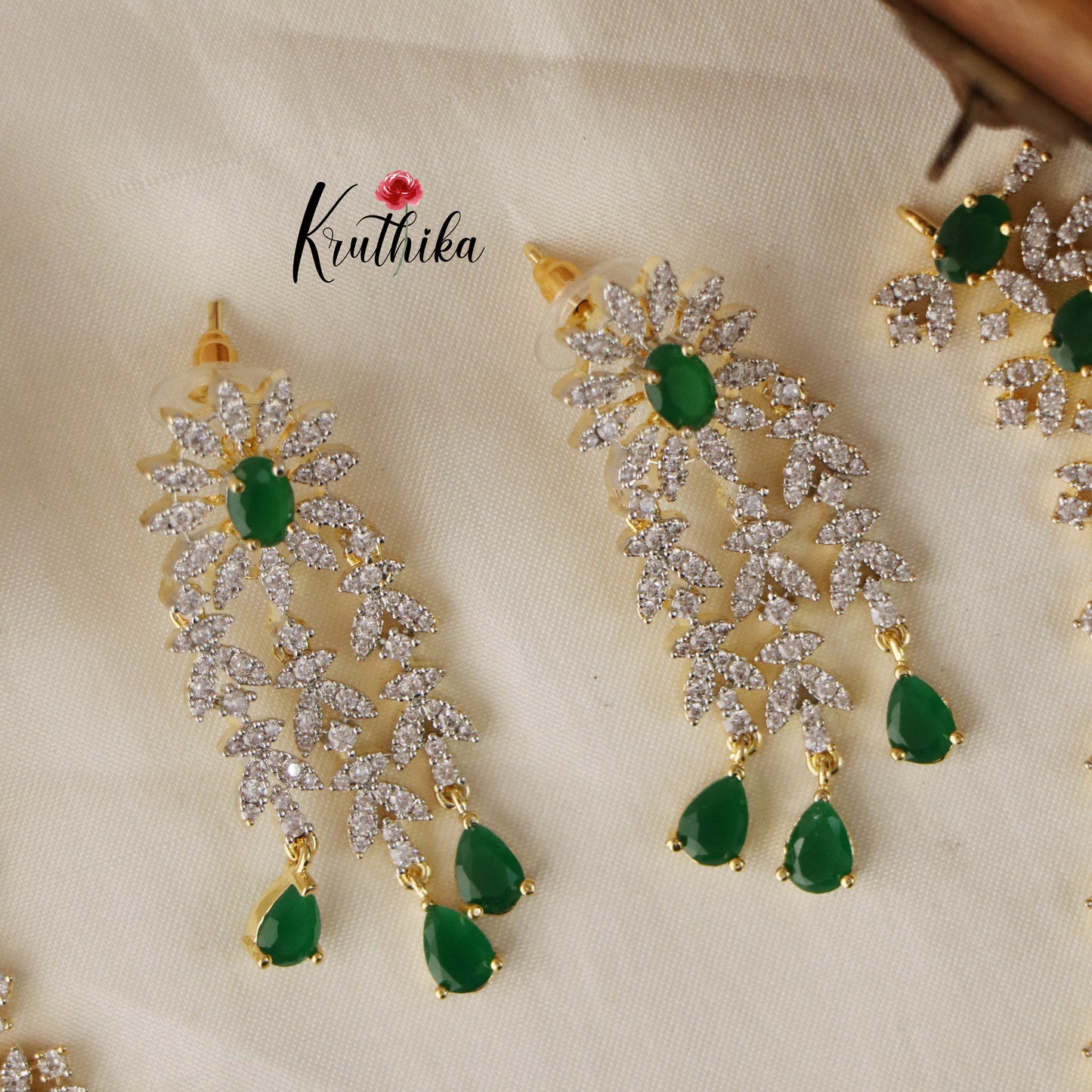 Pretty CZ Necklace NC1468( Available in 5 colours)