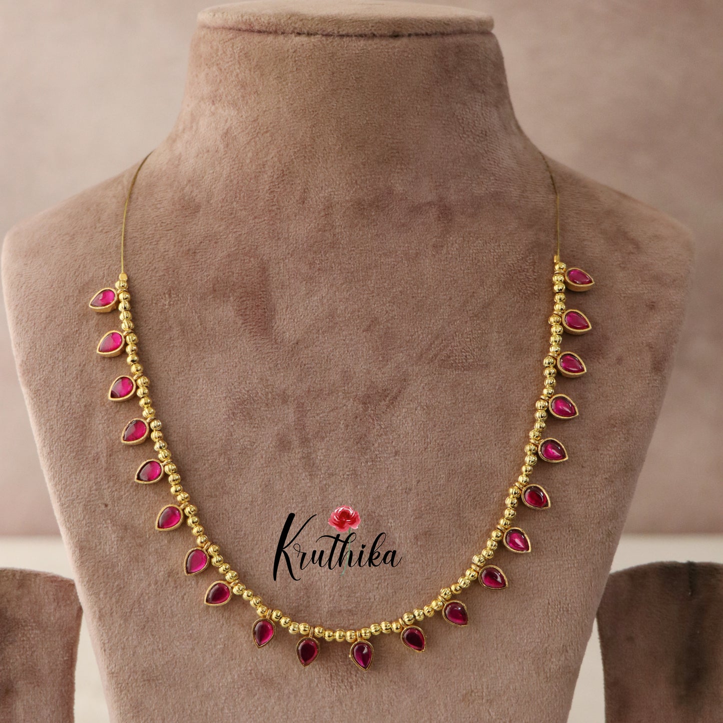 Simple kemp tear drop pendants invisible chain NC1523 (Three color options)