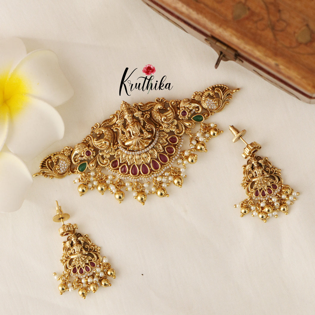 Pretty Lakshmi Devi kemp choker NC1539