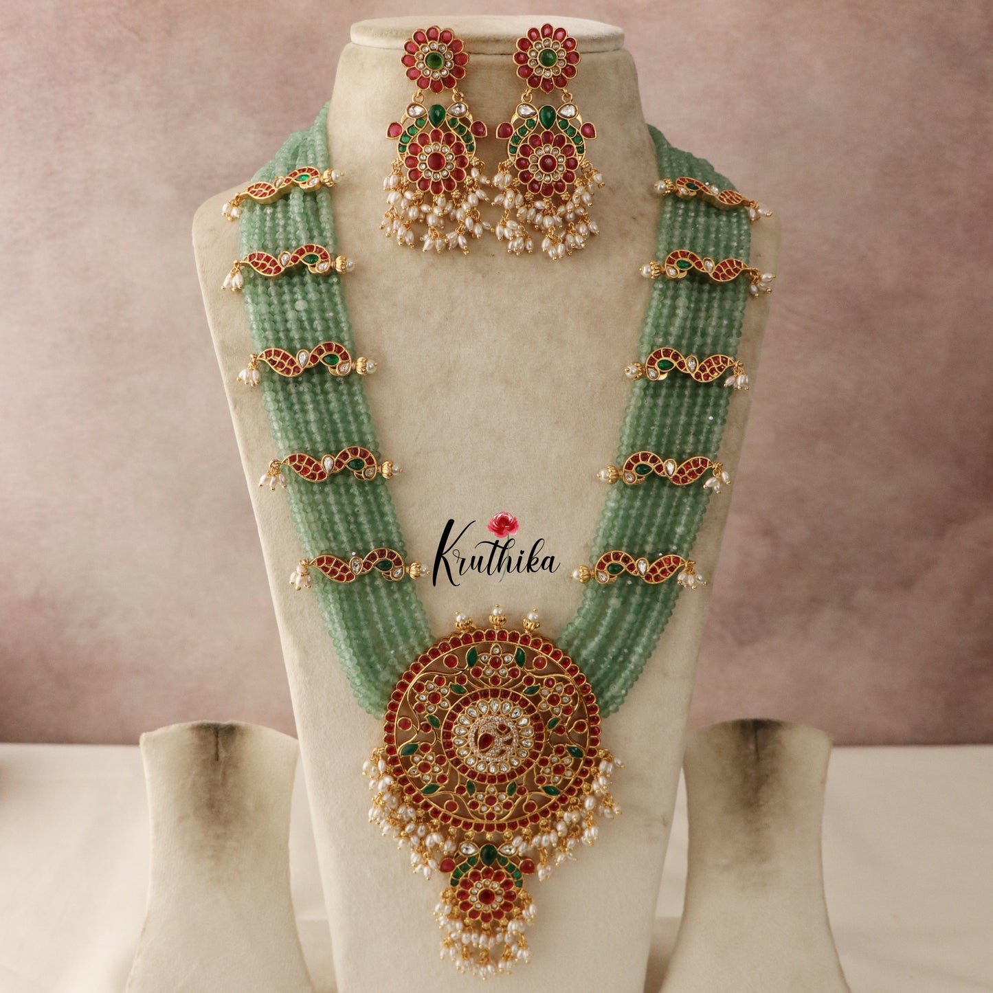 Grand Peacock Kempu Haaram LH707