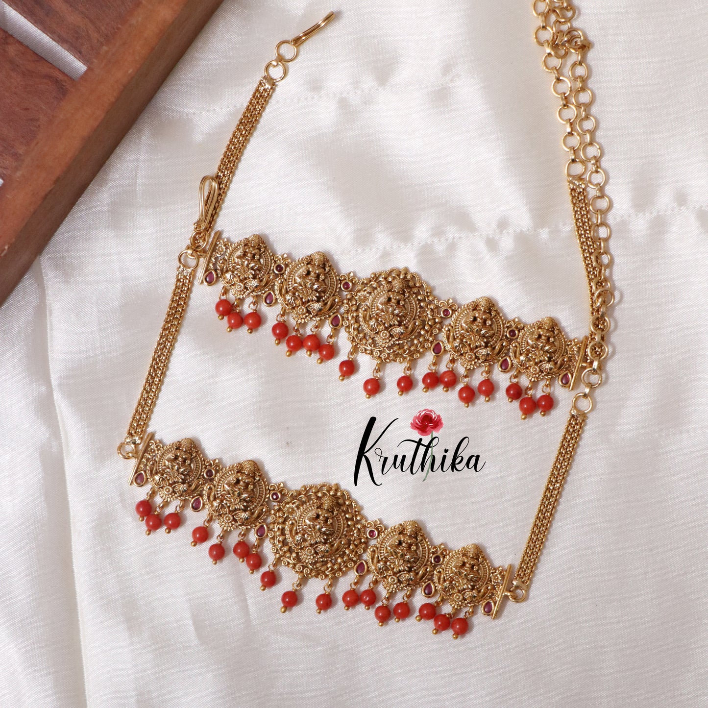 Simple Lakshmi Temple-Style Bajubandh with Ruby Beads Drops – Set of 2 BB05