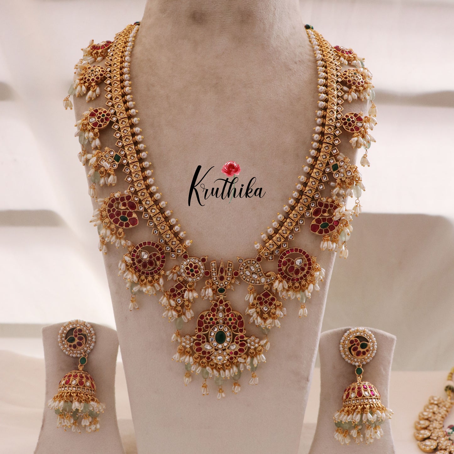 Premium Shanka Chakra Guttapoosalu Haaram LH718