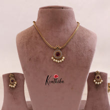 Pretty AD/Victorian Simple Necklace NC1694