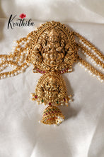 Lakshmi Kemp Jada billa with pearl chains J53