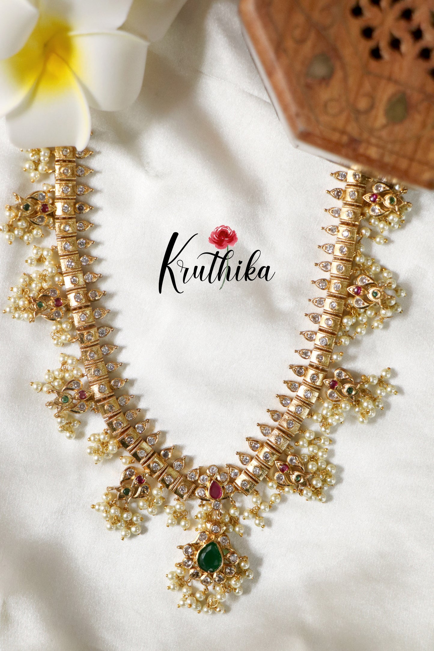 Stunning Guttaposalu Necklace NC1258
