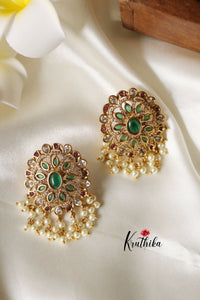 Trendy Green Stud EC386