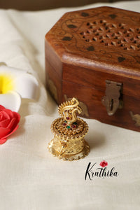 Gold alike Goddedd Peacock Kumkum box K11