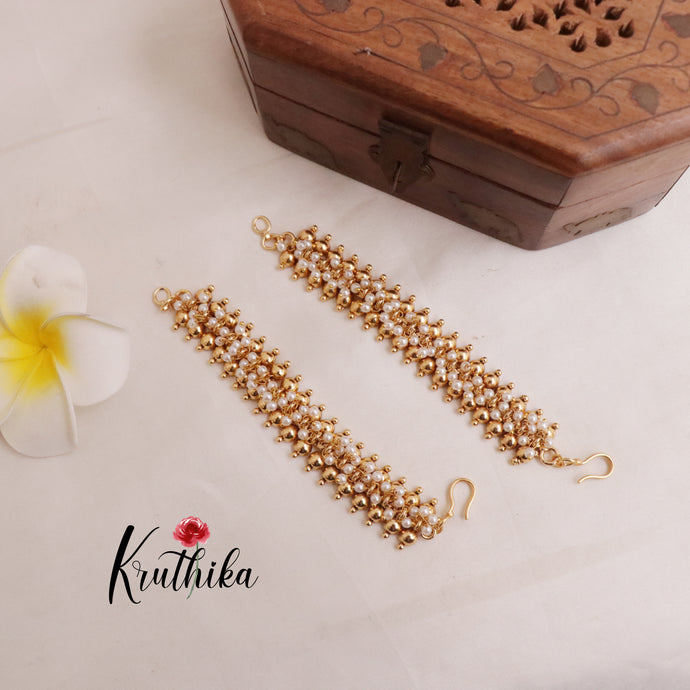 Gorgeous Pearl Earchains EC86