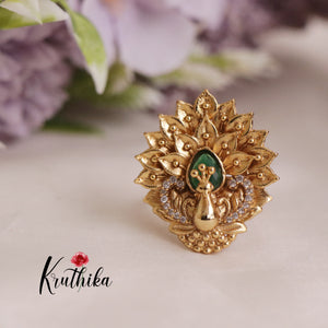 Gorgeous Peacock Design Finger Ring R32