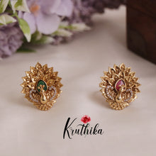 Gorgeous Peacock Design Finger Ring R32