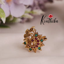 Beautiful Kemp Peacock Design Finger Ring R33