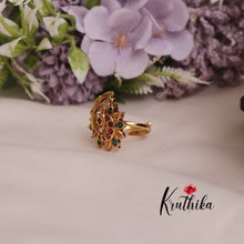 Beautiful Kemp Peacock Design Finger Ring R33