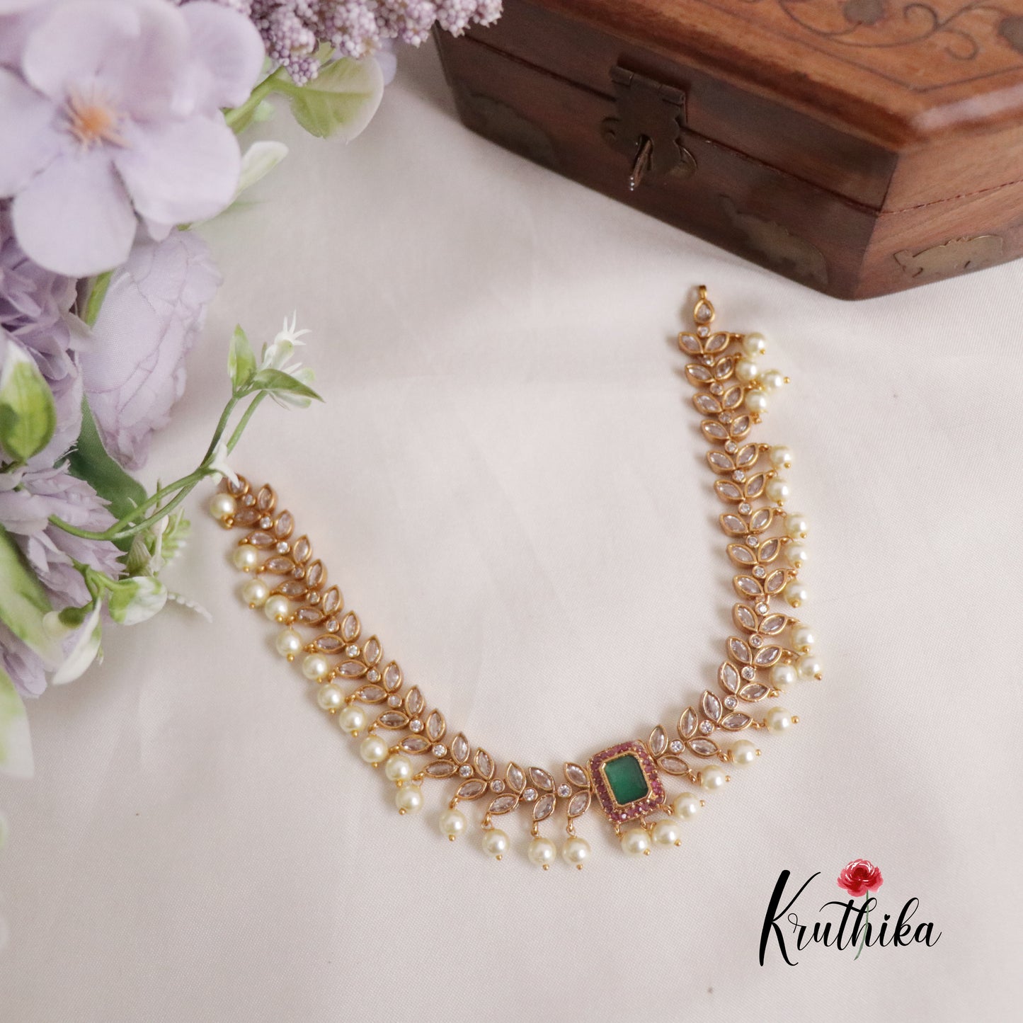 Beautiful Ad Victorian Necklace with Pearl Drops NC2192