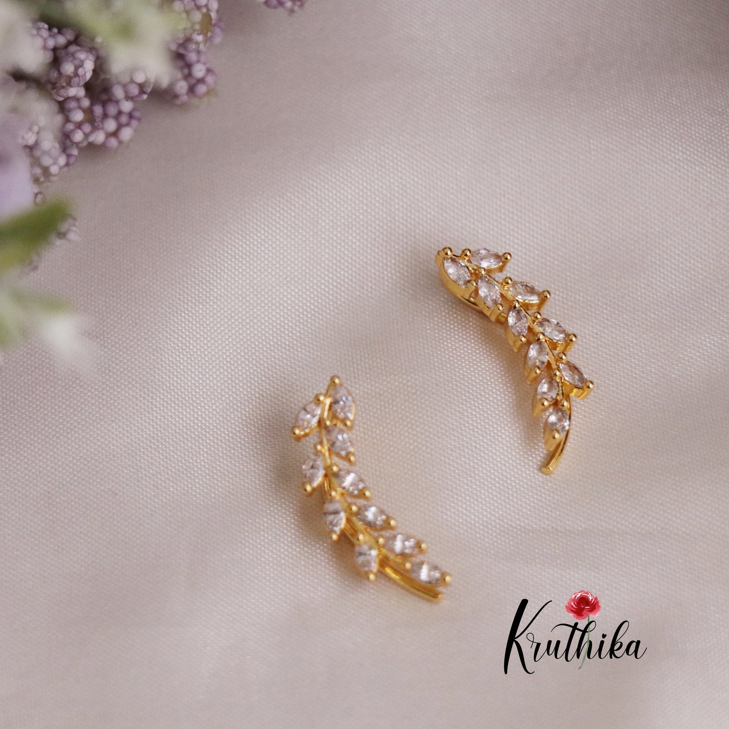 Beautiful CZ Golden Ivy Earcuff E446
