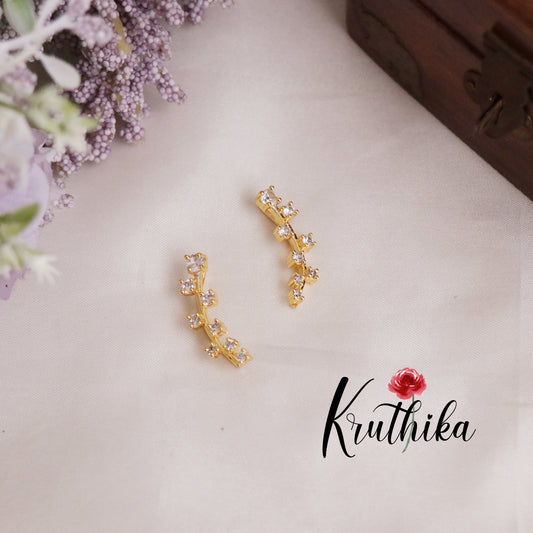 Beautiful Daisy Trail Ear Climbers Earcuff E460