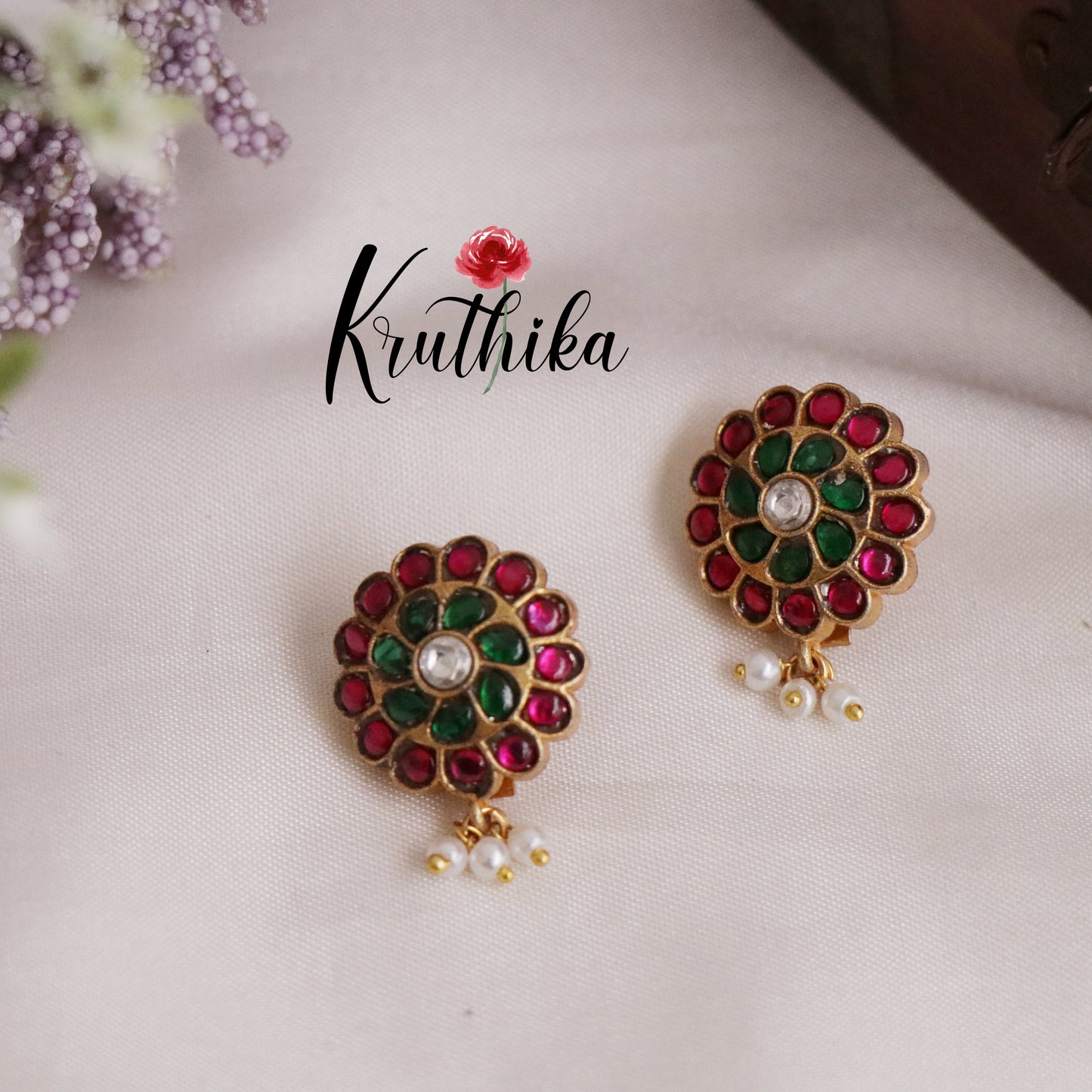 Beautiful floral Jadau Earcuffs | upper earrings | Bugadi Earrings E452