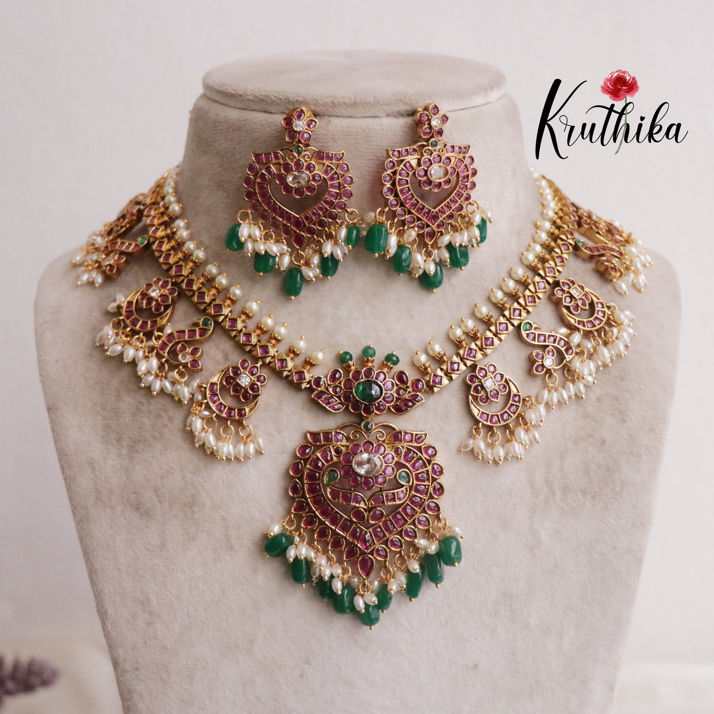 Royal Antique Kemp Crescent Bloom Necklace NC21615