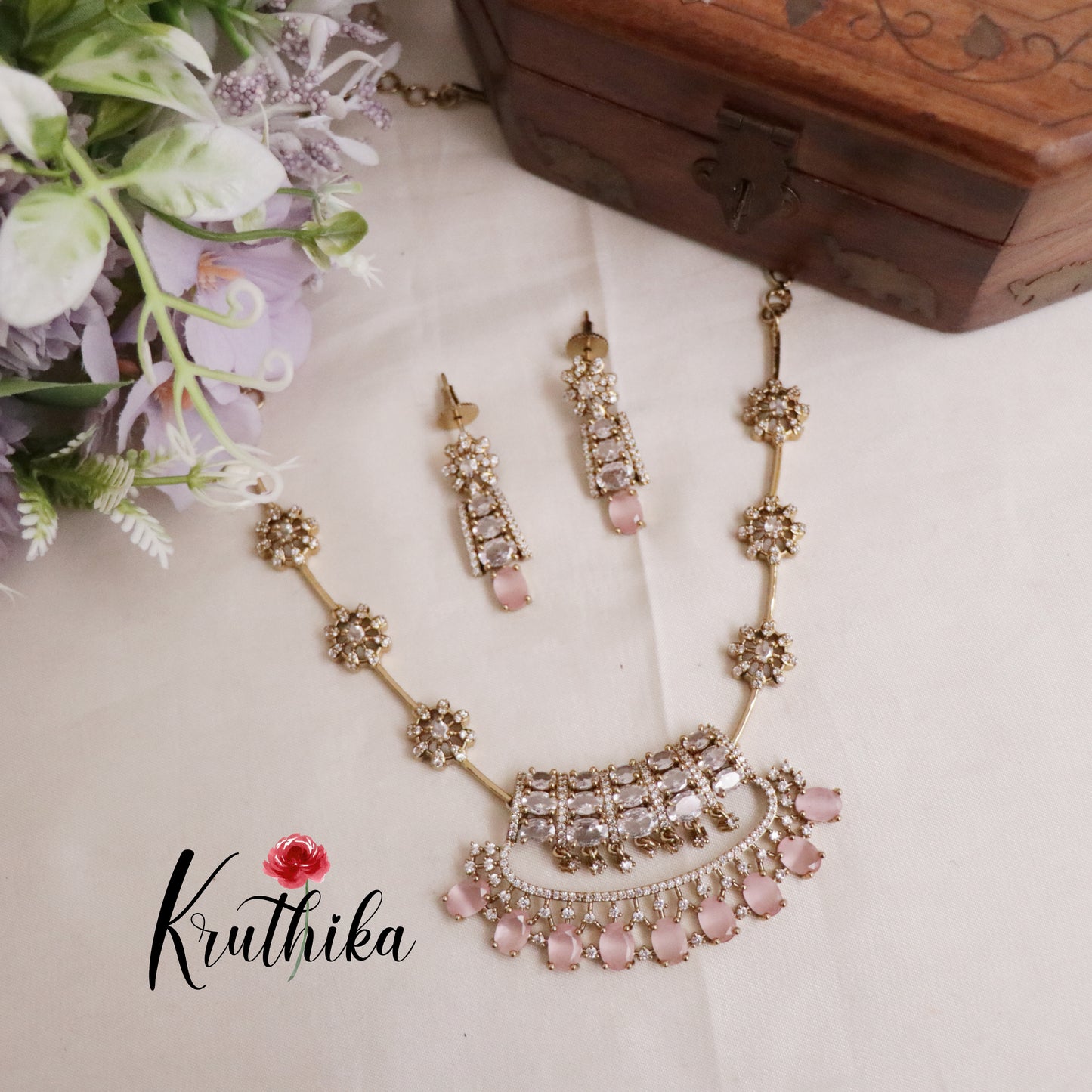 Gorgeous Floral Kundan Contemporary Necklace Set NC2107 (Available in 6 Colours)