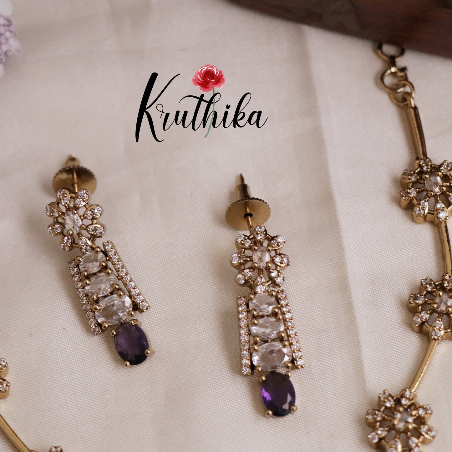 Gorgeous Floral Kundan Contemporary Necklace Set NC2107 (Available in 6 Colours)