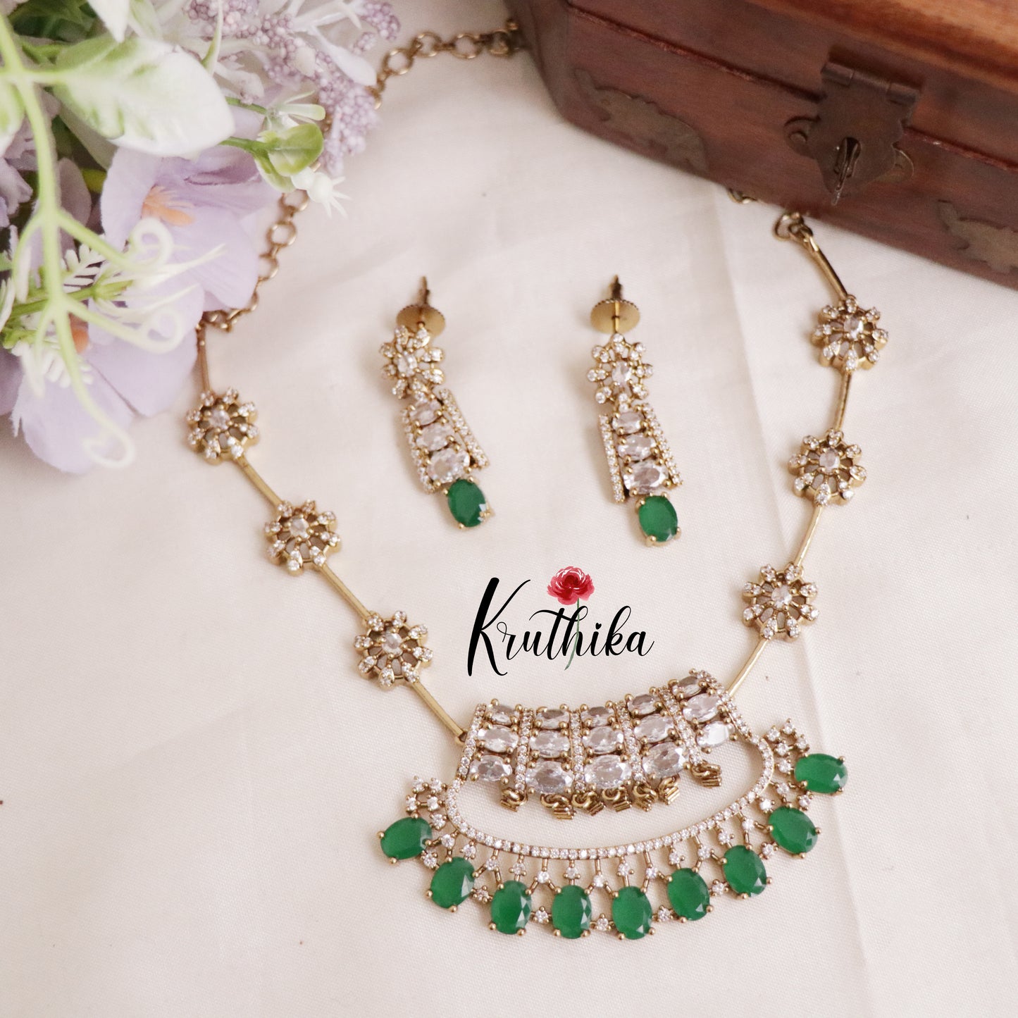 Gorgeous Floral Kundan Contemporary Necklace Set NC2107 (Available in 6 Colours)