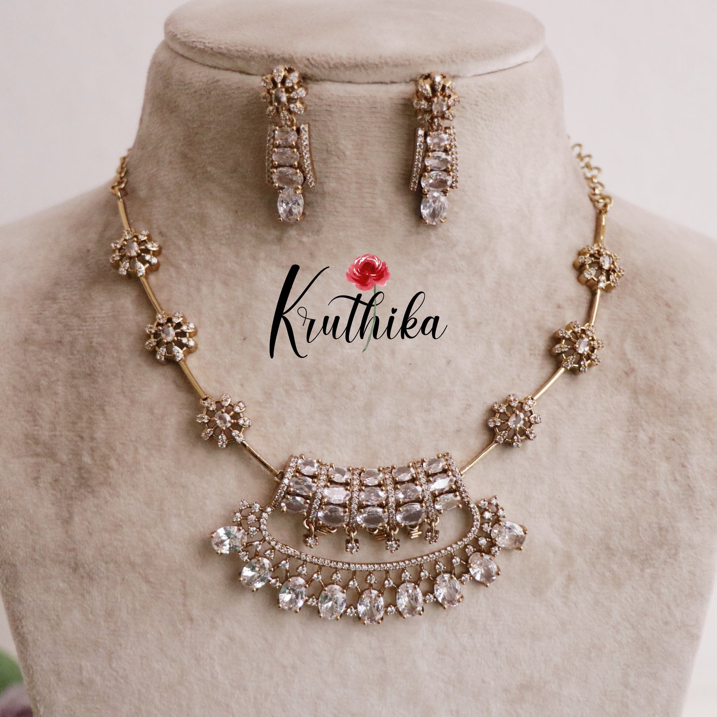 Gorgeous Floral Kundan Contemporary Necklace Set NC2107 (Available in 6 Colours)