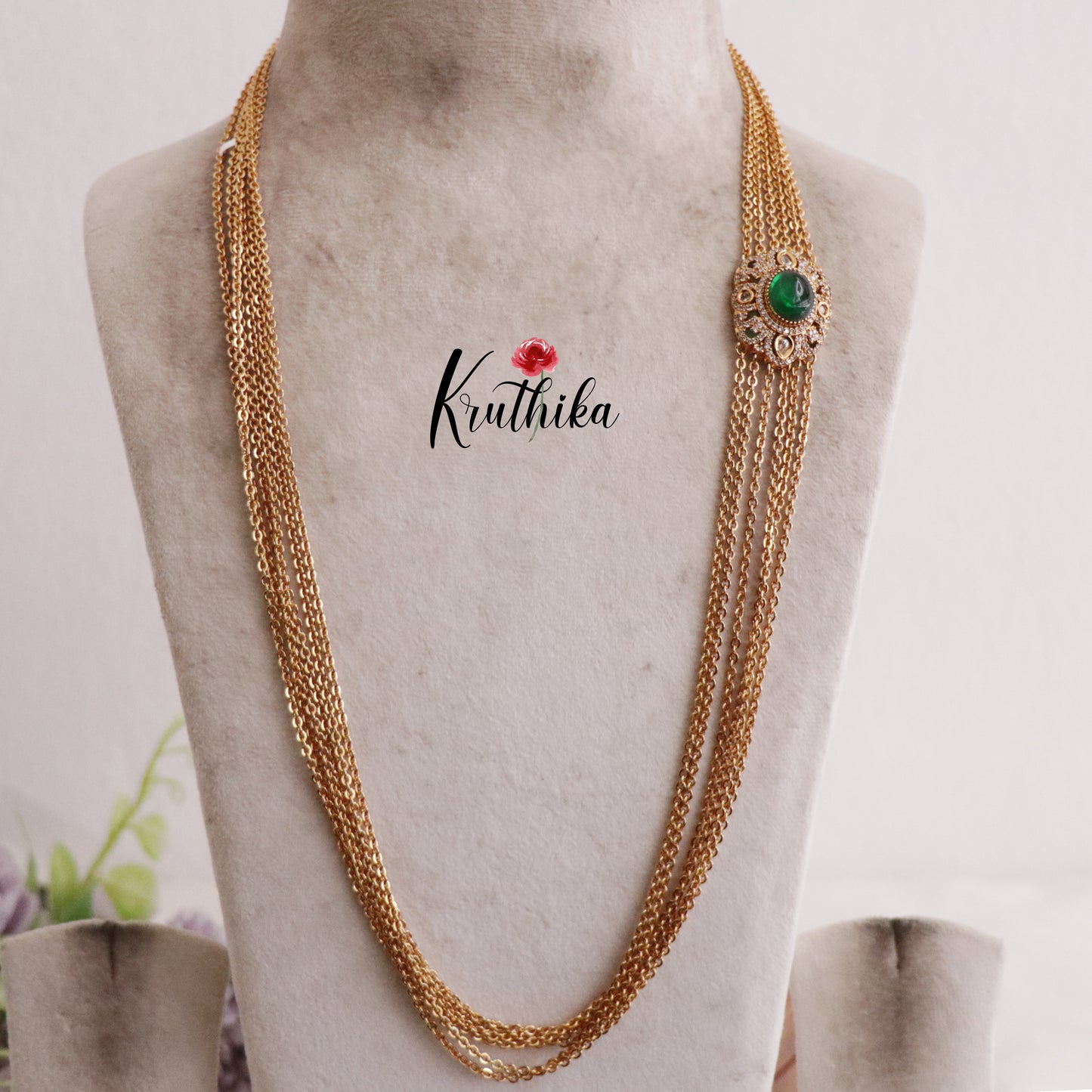 Elegant multi layer Emerlad Vintage Chandra Haaram with Side AD Pendant LH1910