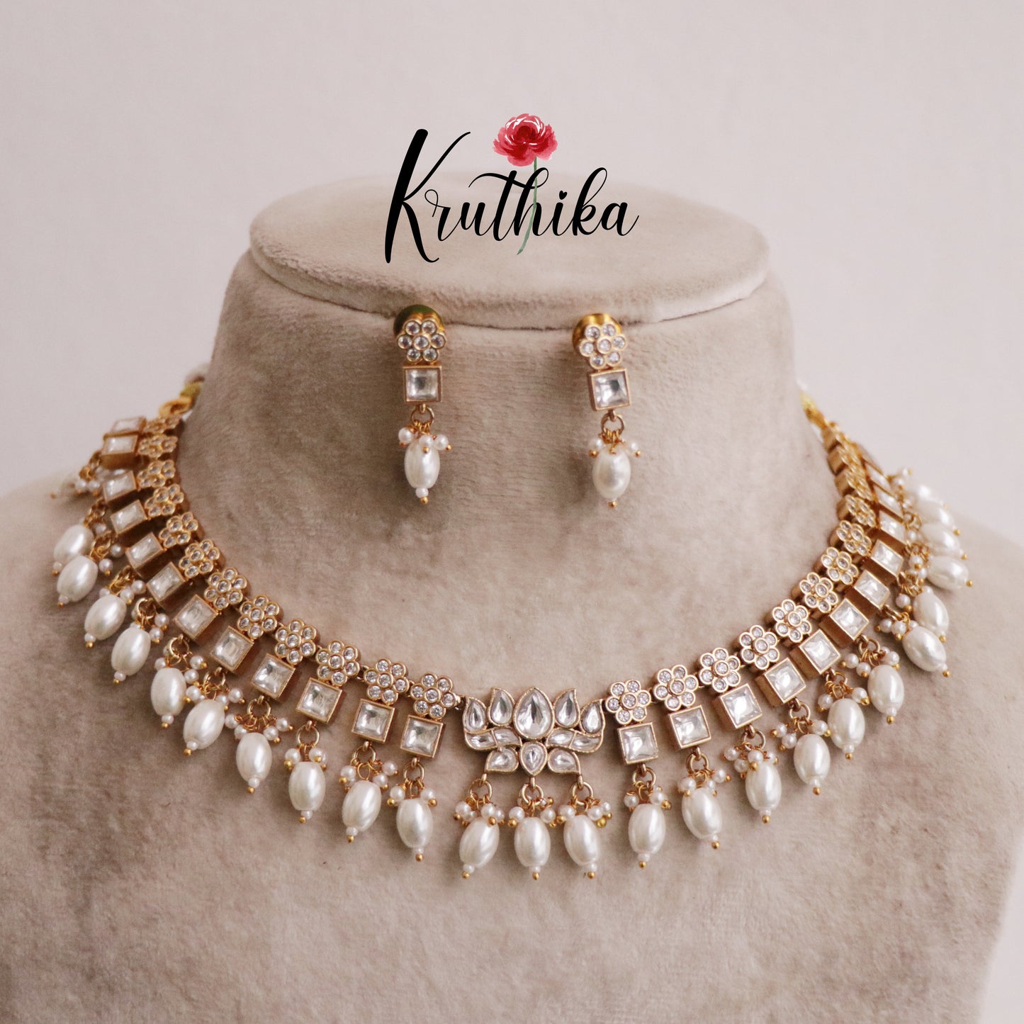 Gorgeous Lotus Design Kundan Jadau Neckalce Set NC2108 (Available in 4 Colours)