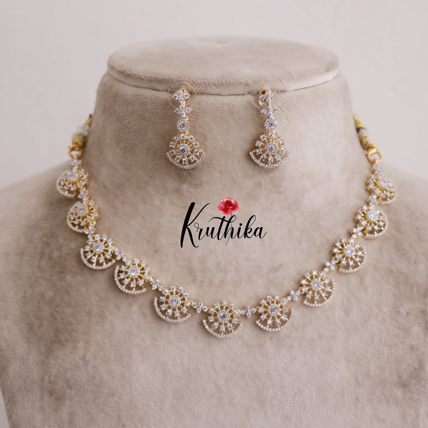 Trendy Sparking CZ Floral Crescent Design Necklace NC2130