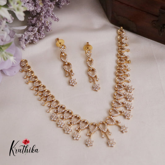 Sparkling CZ Floral Teardrop Motifs Necklace NC2616