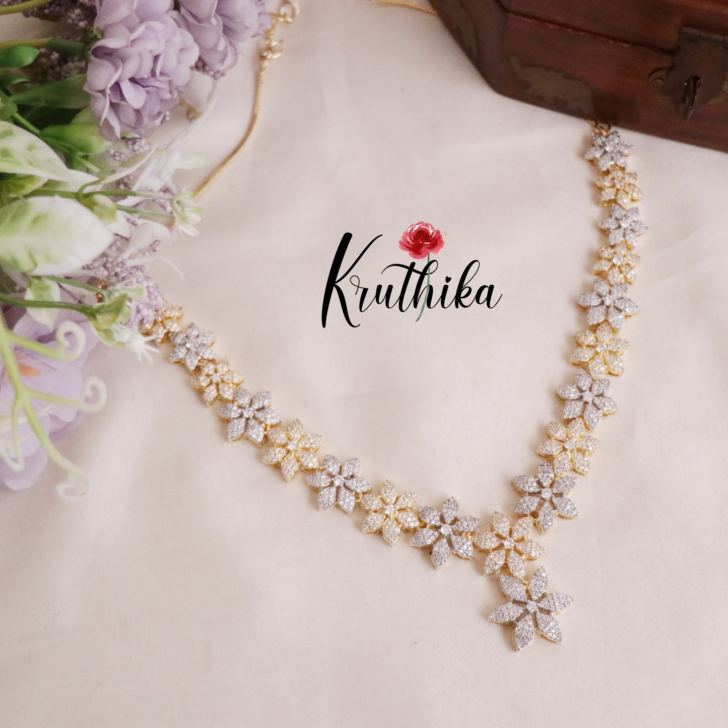 Beautiful Floral Blooming Elegance Necklace Set NC2092