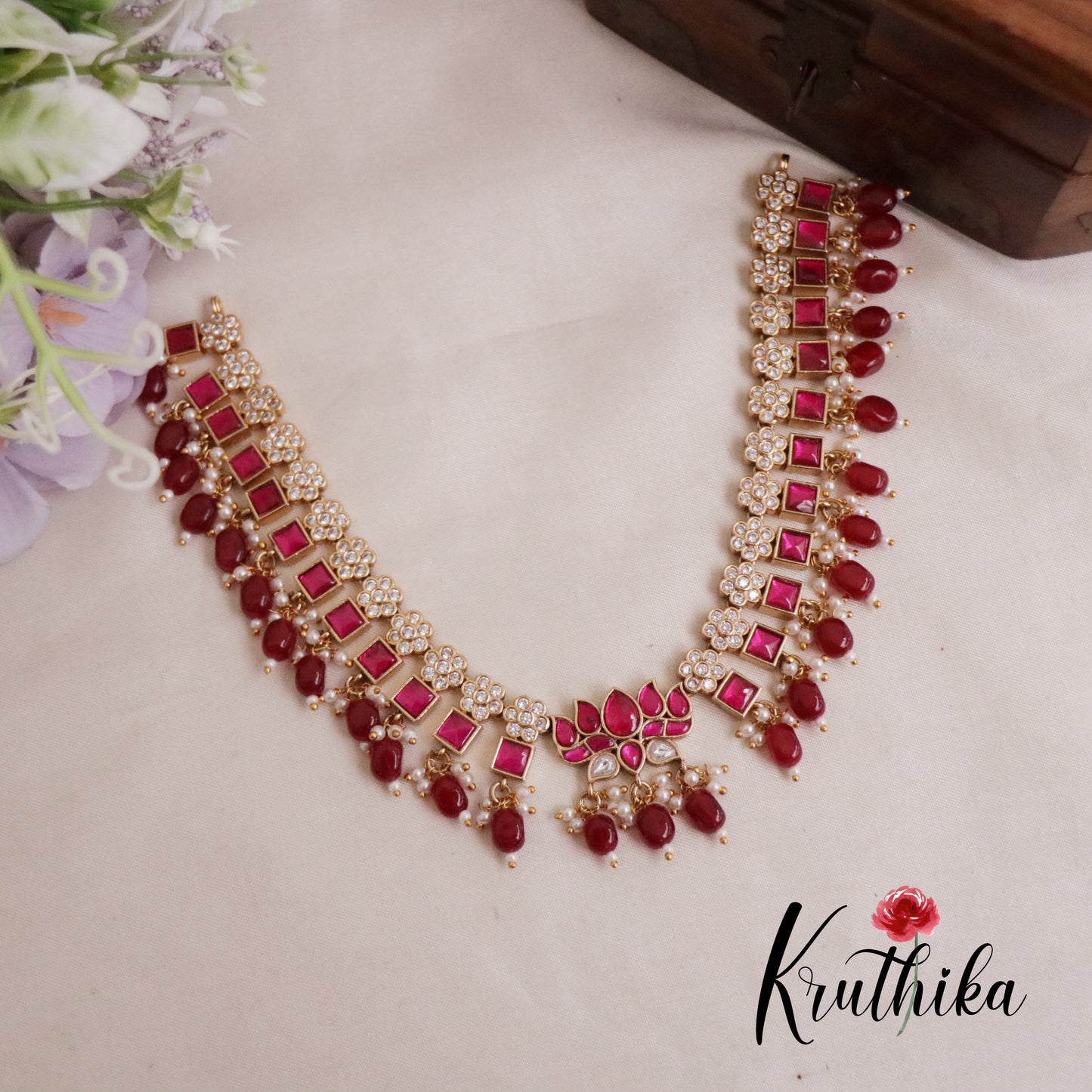 Gorgeous Lotus Design Kundan Jadau Neckalce Set NC2108 (Available in 4 Colours)