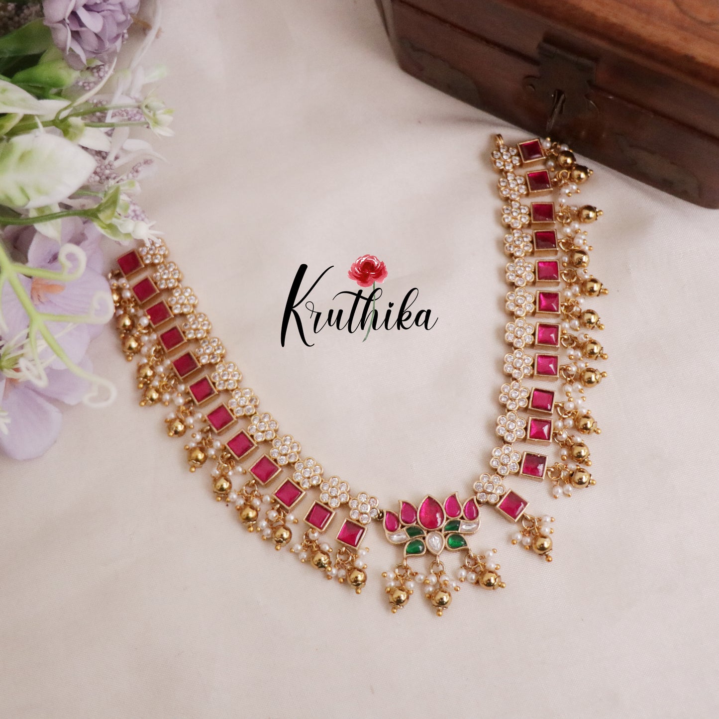 Gorgeous Lotus Design Kundan Jadau Neckalce Set NC2108 (Available in 4 Colours)