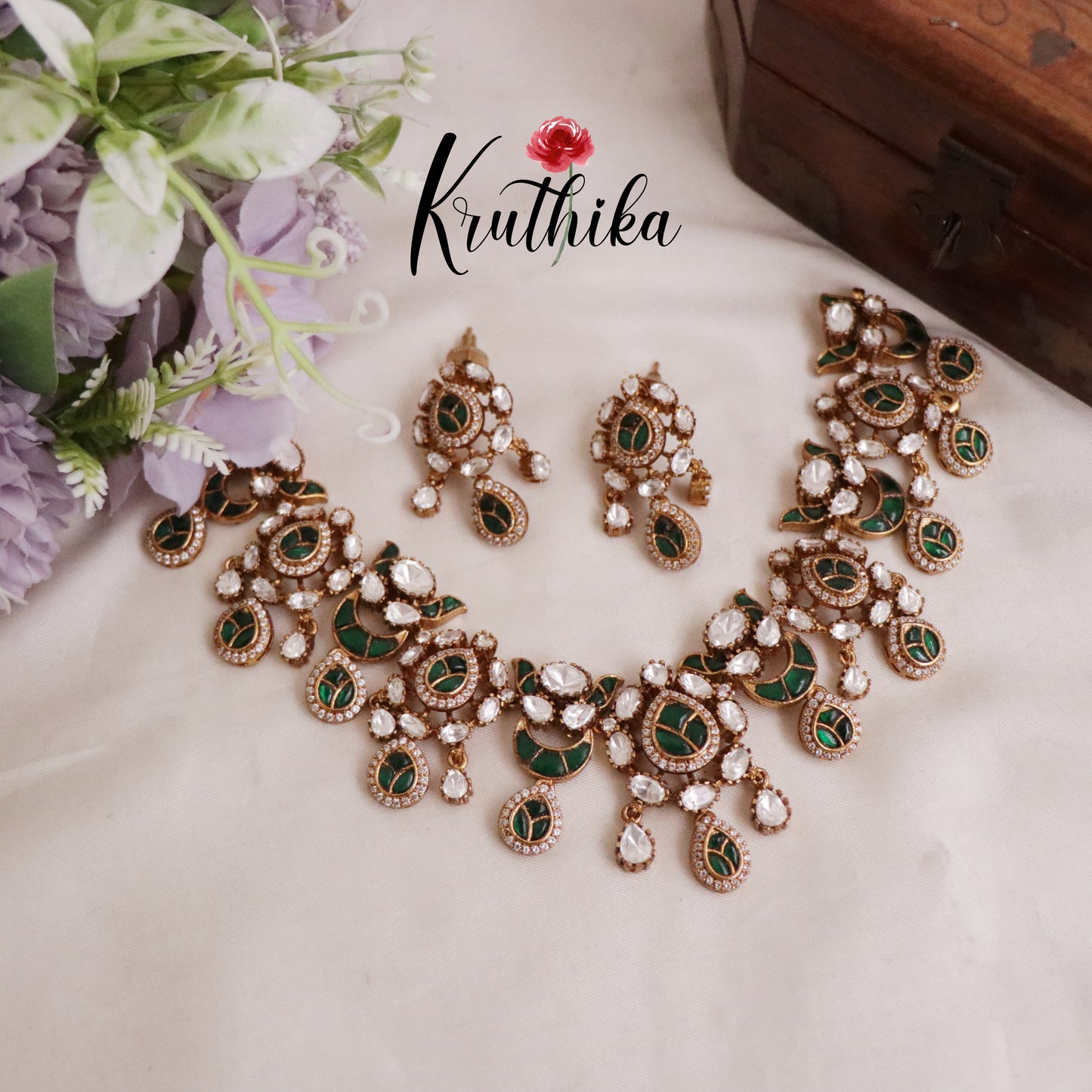 Beautiful Kundan Jadau Stone Chandbalis Design Necklace Set NC2107 (Available in 2 Colours)