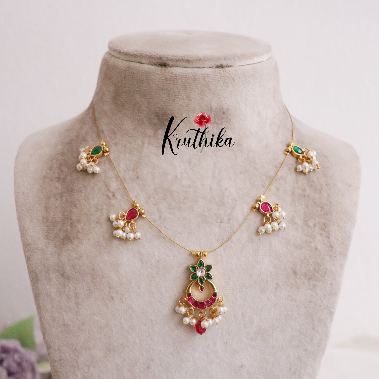 Simple Jadau Pendant Invisible Chain NC2096