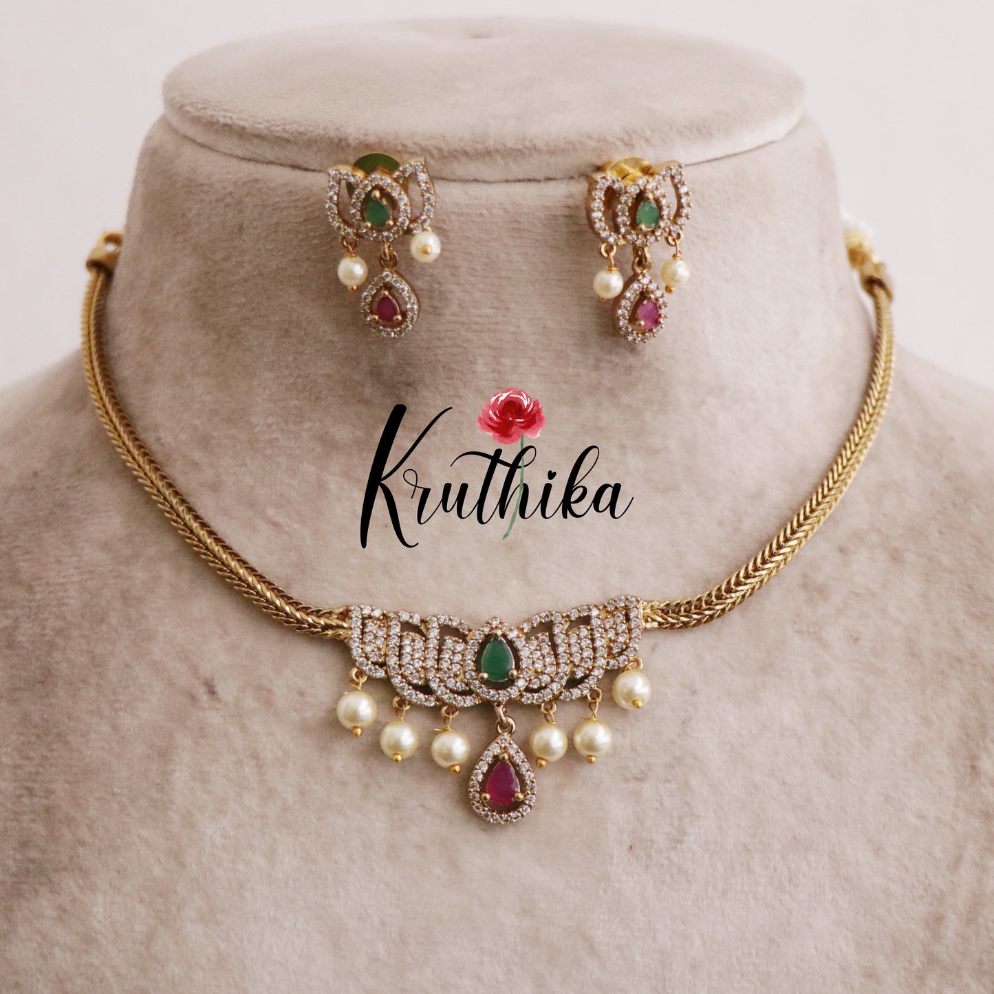 Simple CZ Lotus Design Necklace Set NC2090