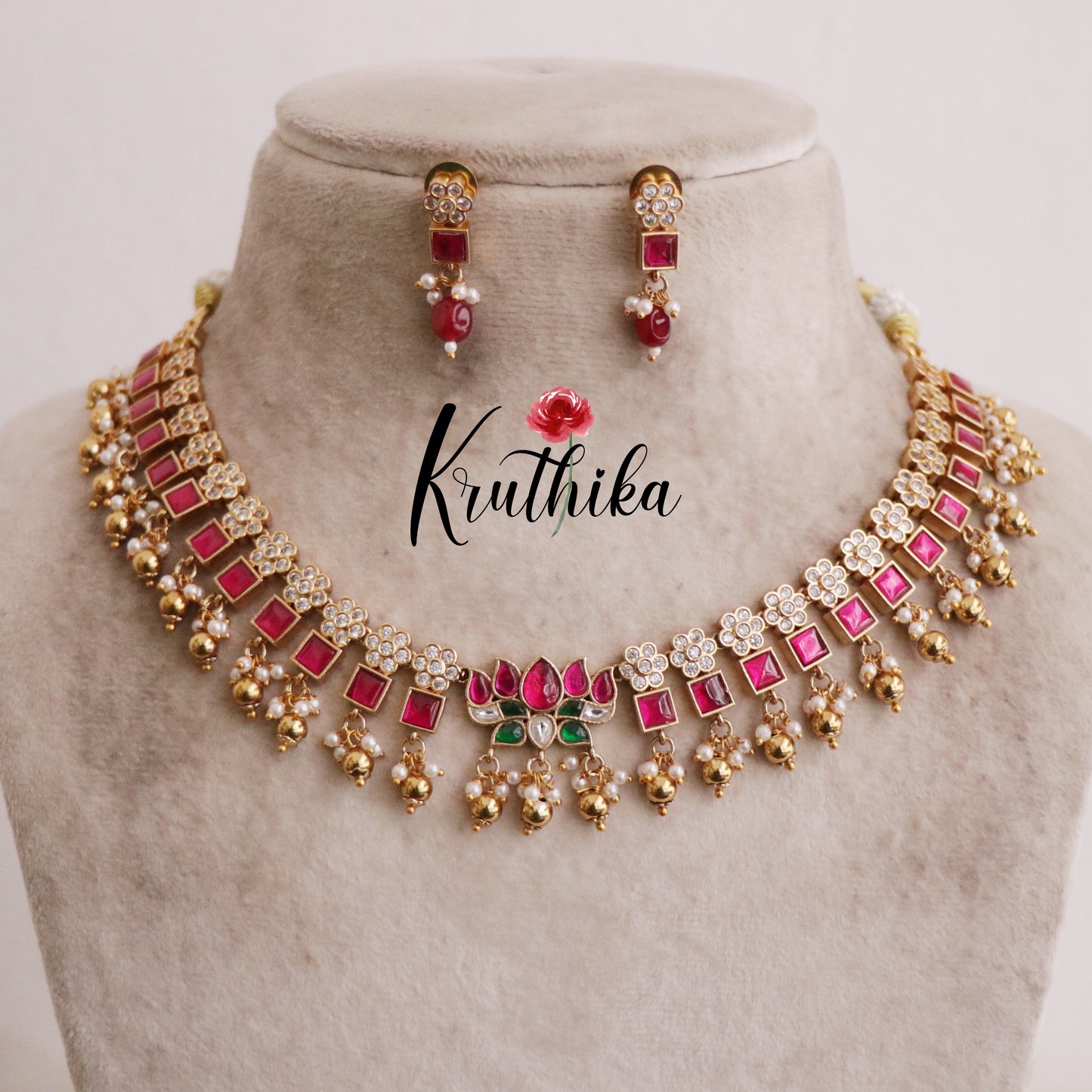 Gorgeous Lotus Design Kundan Jadau Neckalce Set NC2108 (Available in 4 Colours)