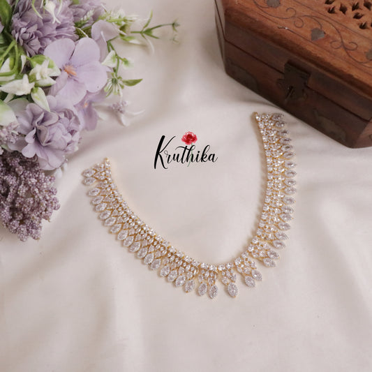 Classic Sparking CZ Zircon Leaf Cascade Neckalce NC2149