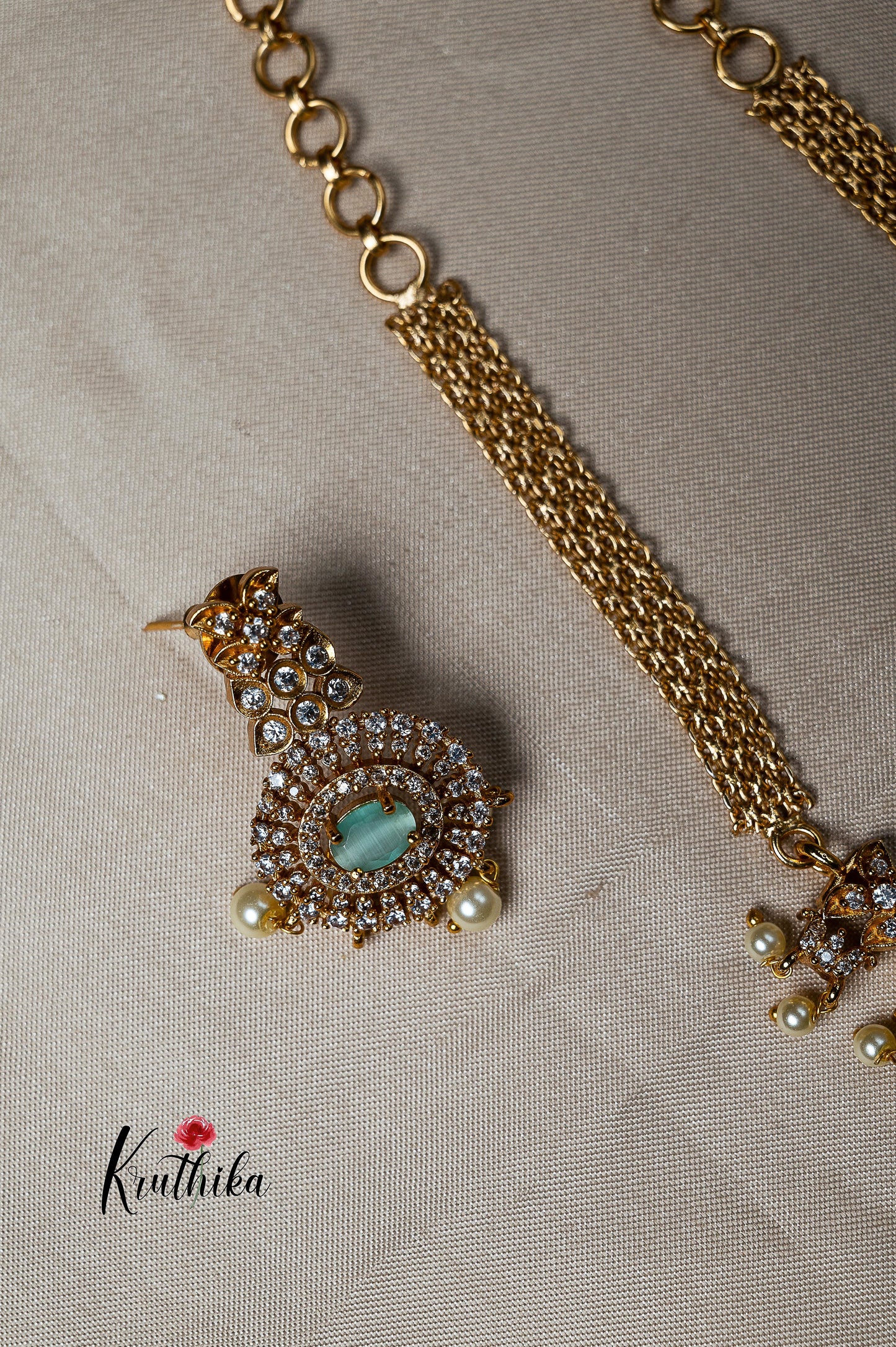 Simple AD Choker NC944