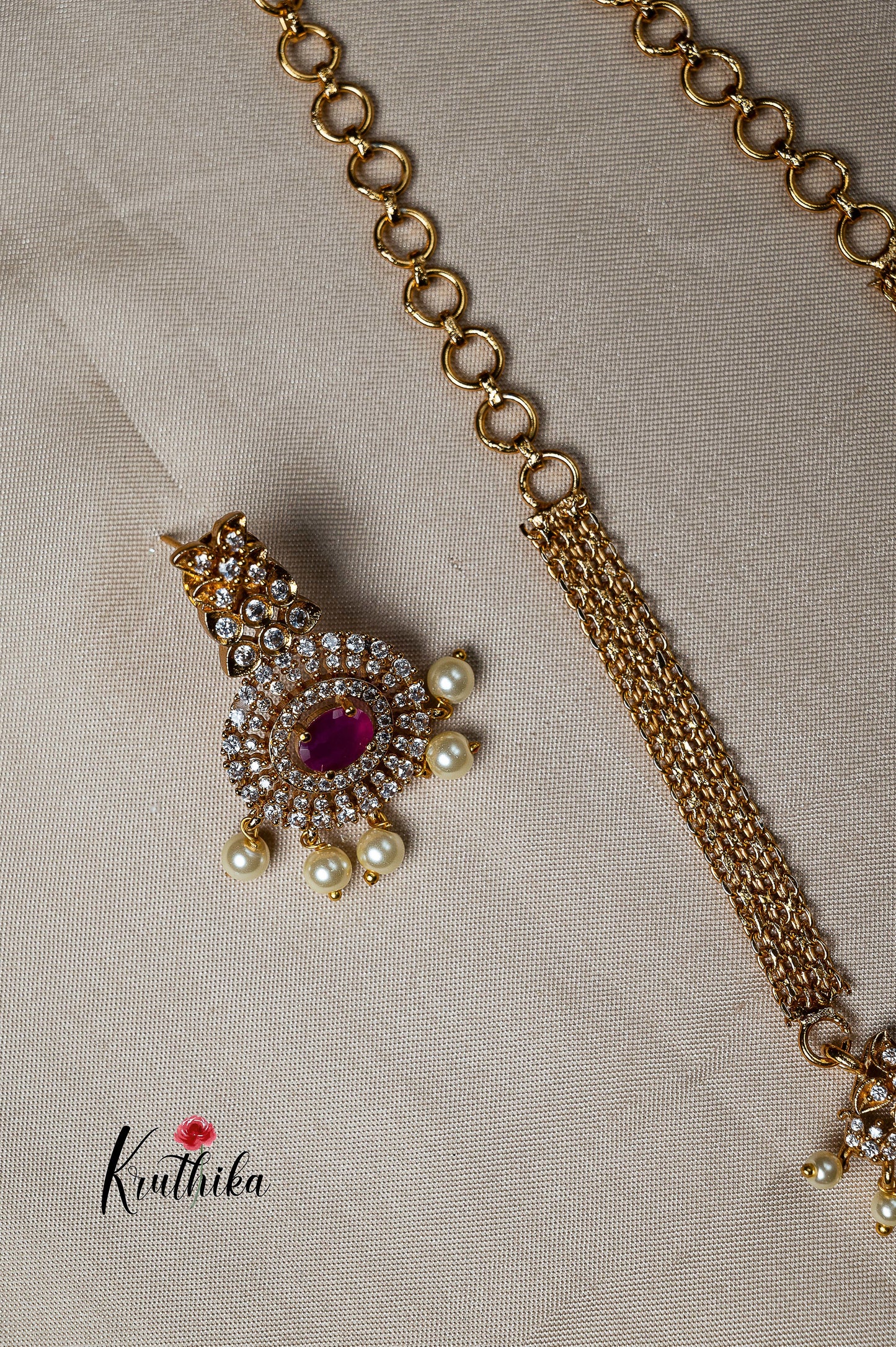 Simple AD Choker NC944