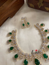 Cz droplet shaped necklace NC880