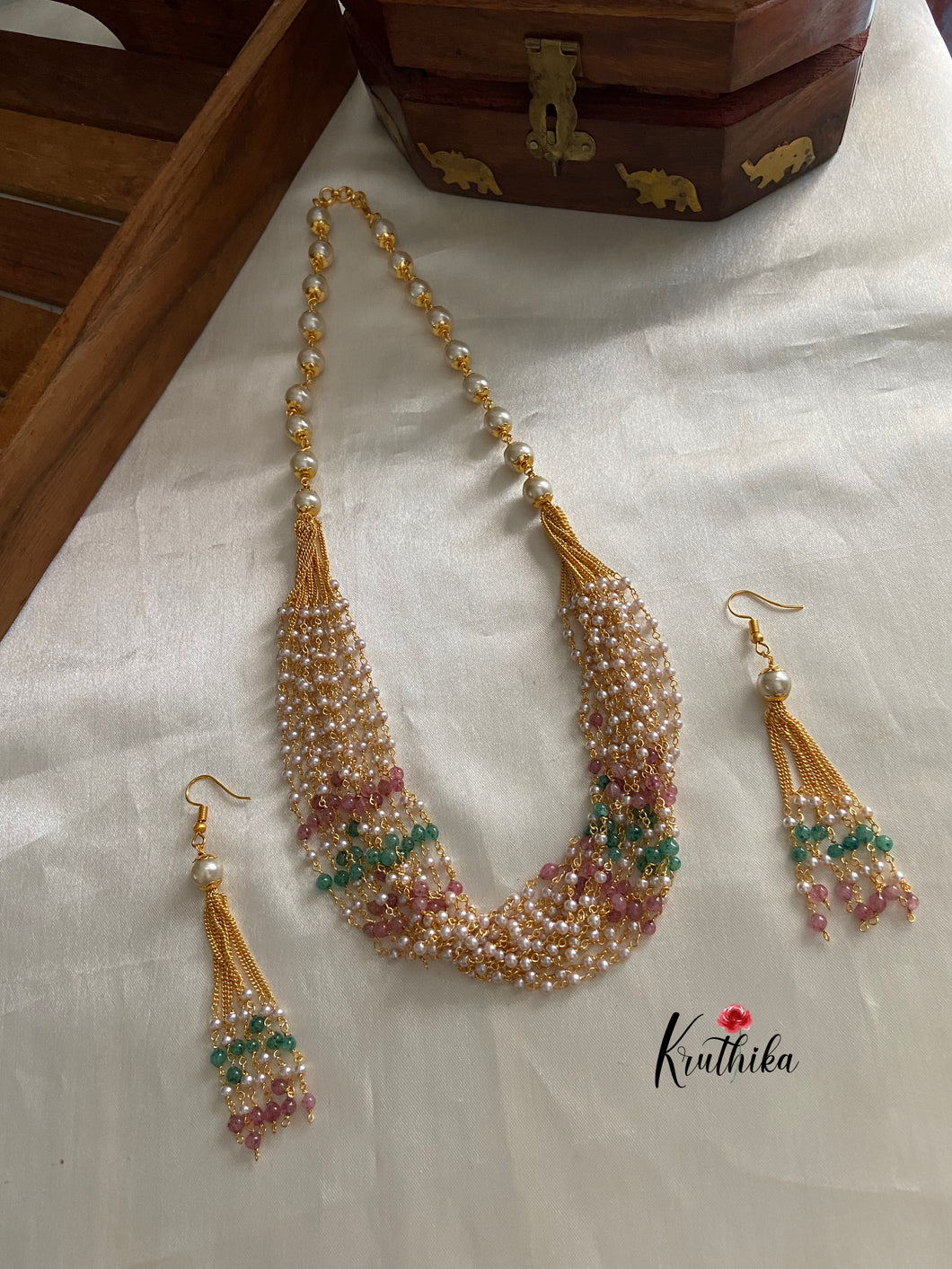 Multi beaded 14 lines pearls maala NC817