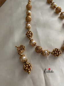 Antique pearls & golden beads maala NC819