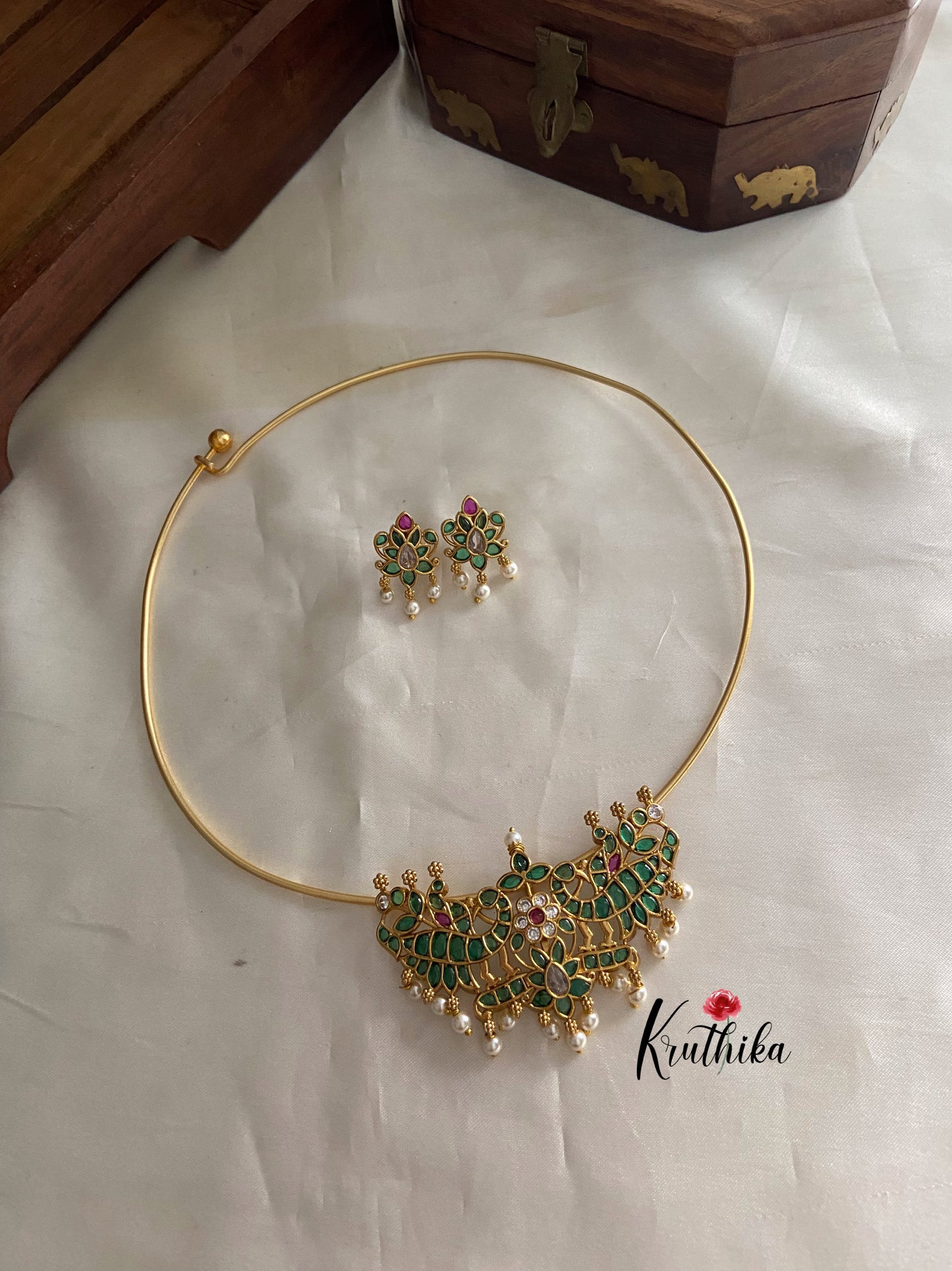 Pipe necklace with kemp pendant NC861