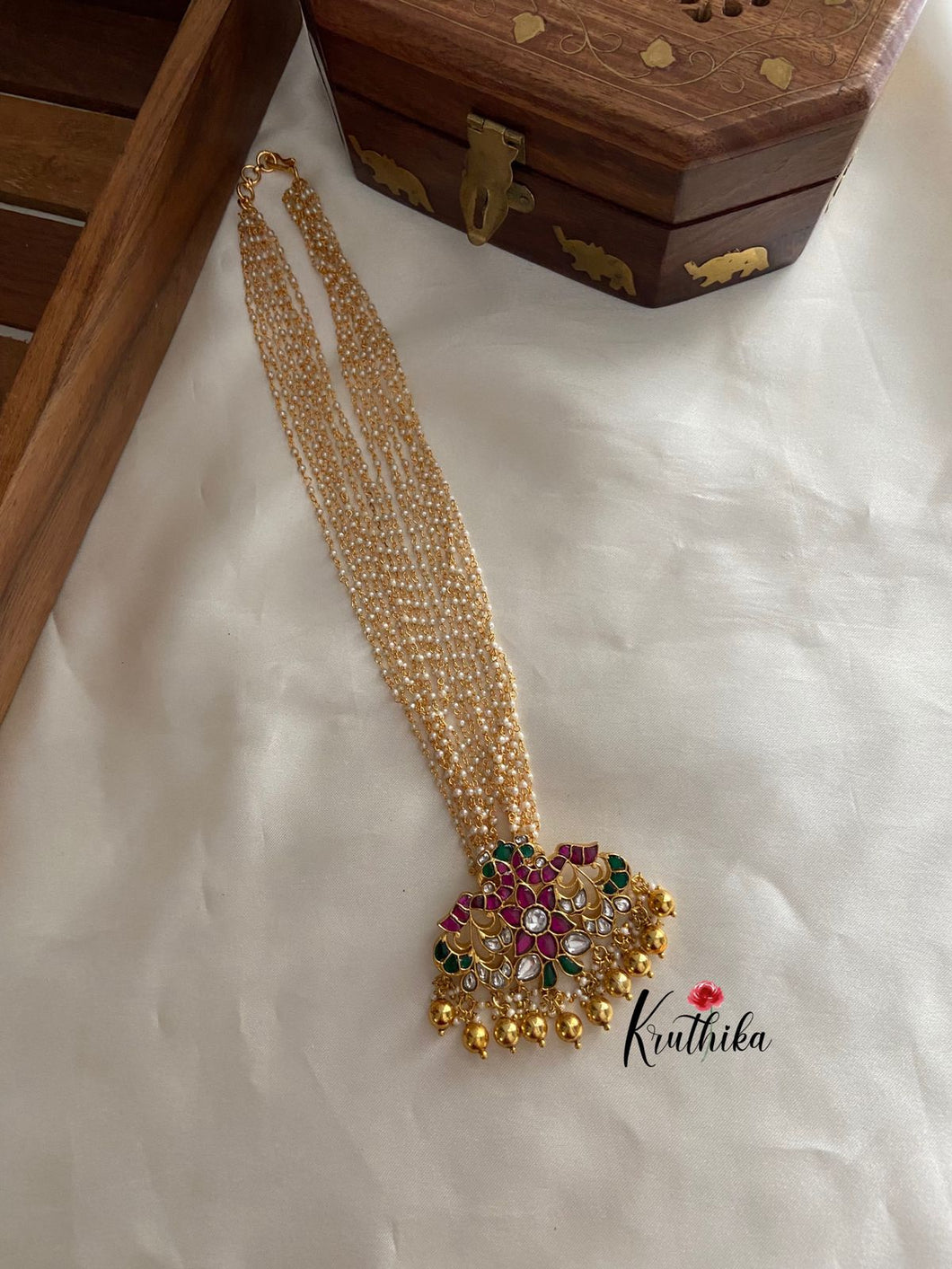 Pearls maala with kundan jadau pendant LH234