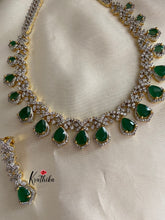 Gold finish Emerald necklace NC608