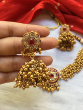 Cluster golden beads choker with kemp pendant NC137