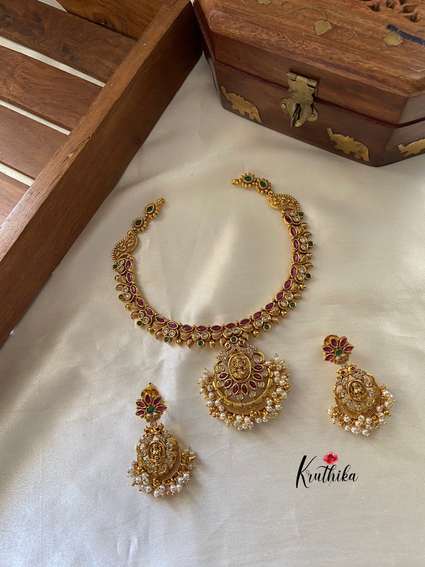 AD Kempu Lakshmi Necklace NC761